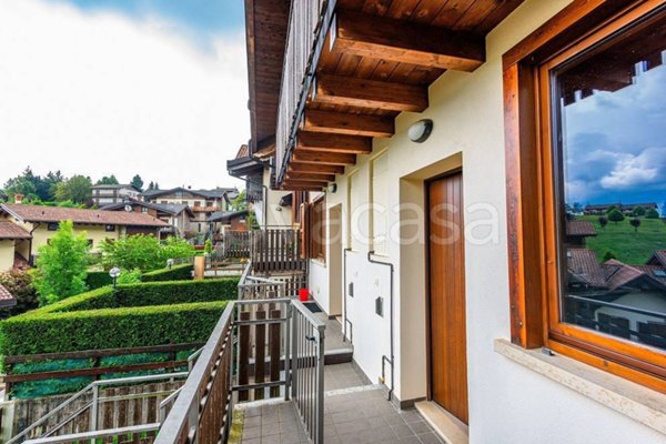 appartamento in vendita ad Aviatico in zona Ama