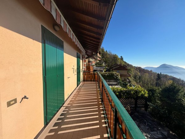 appartamento in vendita ad Aviatico