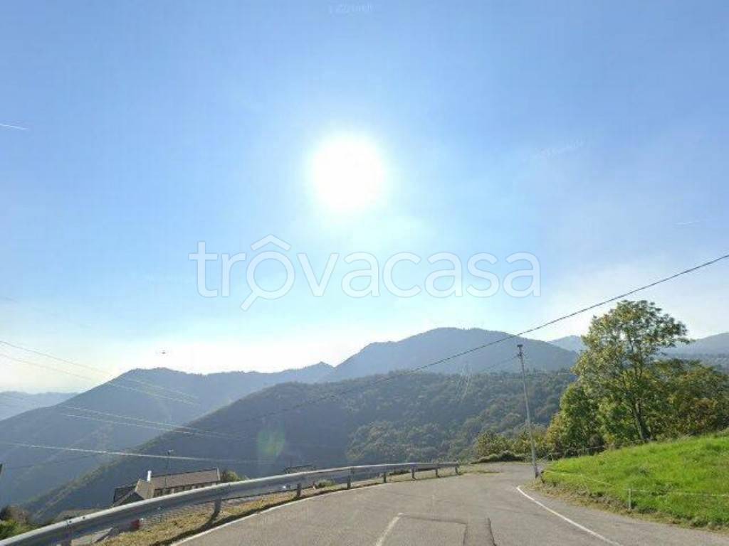 appartamento in vendita ad Aviatico in zona Amora