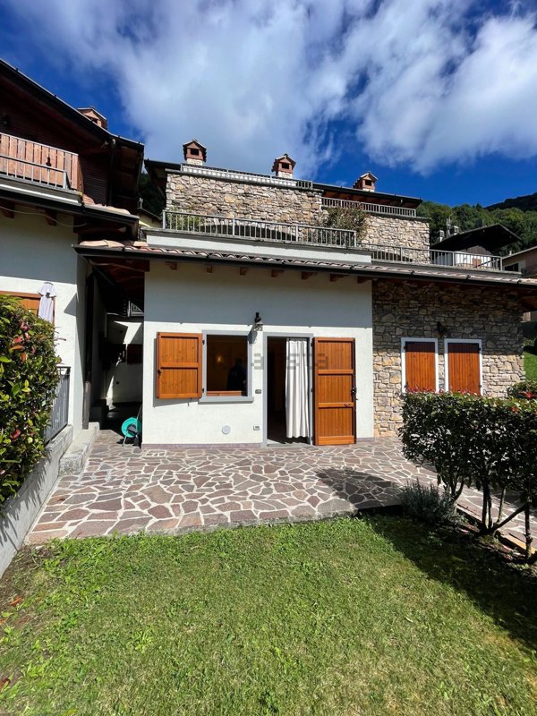 appartamento in vendita ad Aviatico