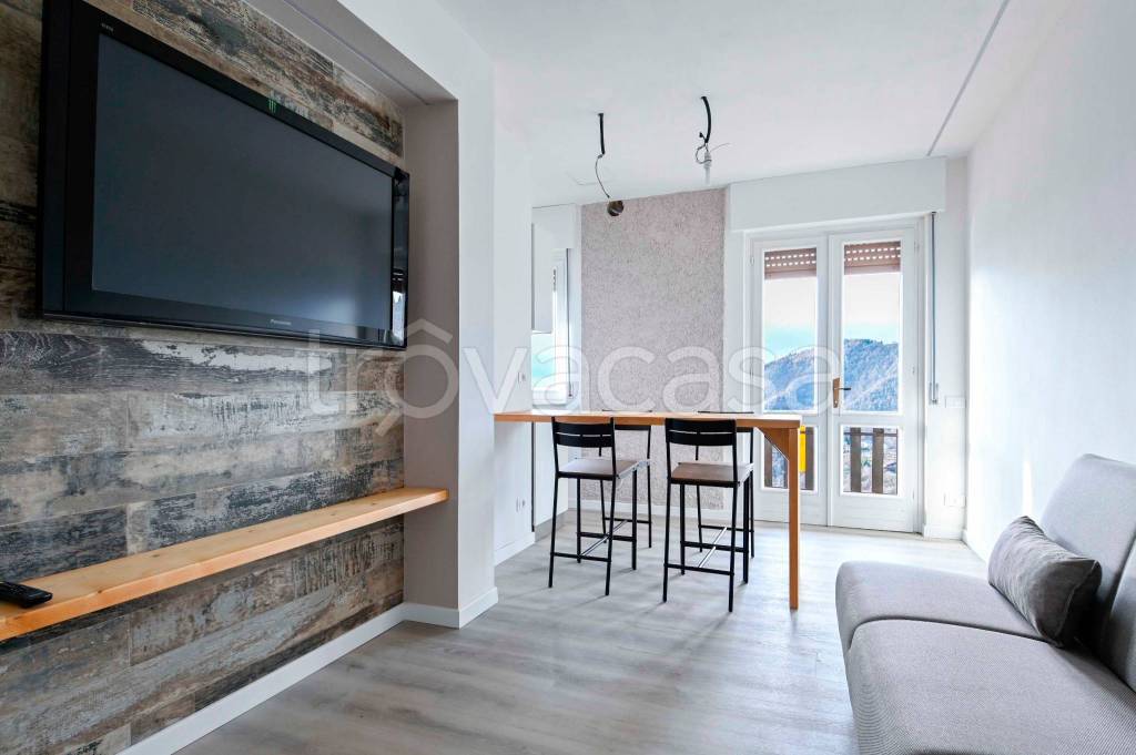 appartamento in vendita ad Aviatico in zona Amora