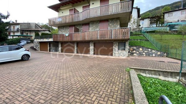 appartamento in vendita ad Aviatico