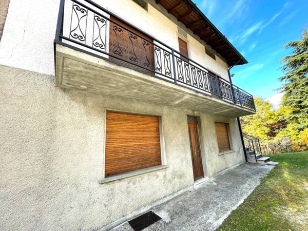 casa indipendente in vendita ad Aviatico