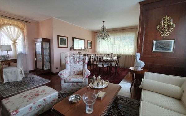 appartamento in vendita ad Aviatico