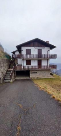 appartamento in vendita ad Aviatico in zona Amora