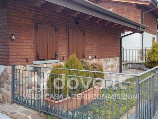 appartamento in vendita ad Aviatico in zona Ama