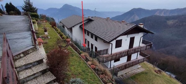 appartamento in vendita ad Aviatico in zona Amora