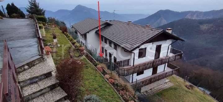 appartamento in vendita ad Aviatico in zona Amora