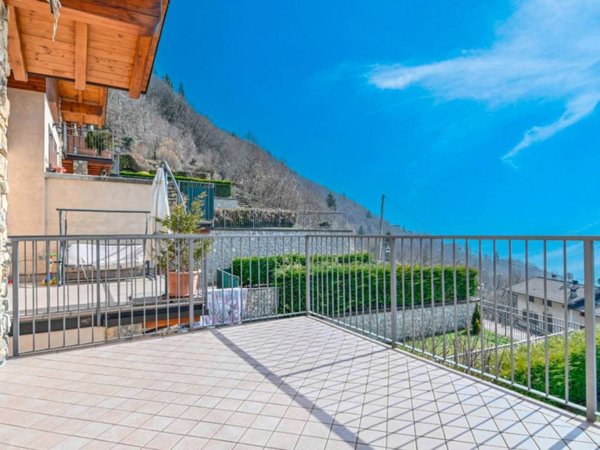 appartamento in vendita ad Aviatico in zona Amora