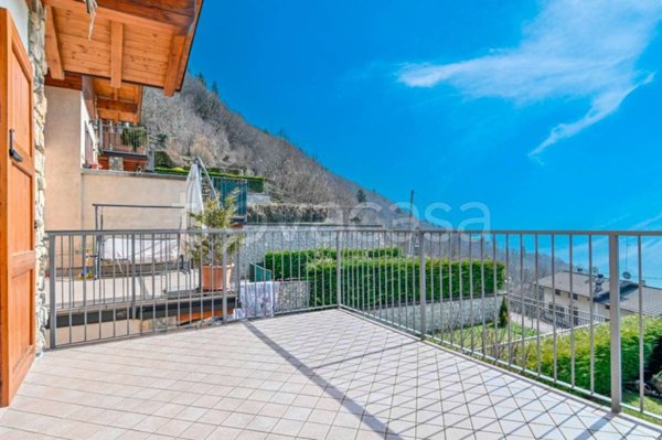 appartamento in vendita ad Aviatico in zona Amora