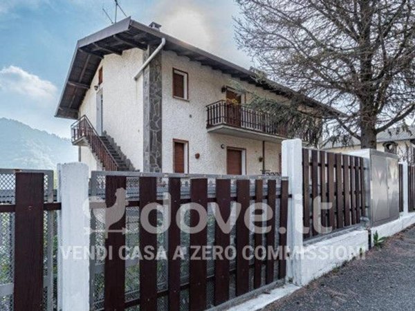 appartamento in vendita ad Aviatico in zona Ama