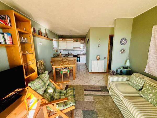 appartamento in vendita ad Aviatico in zona Amora