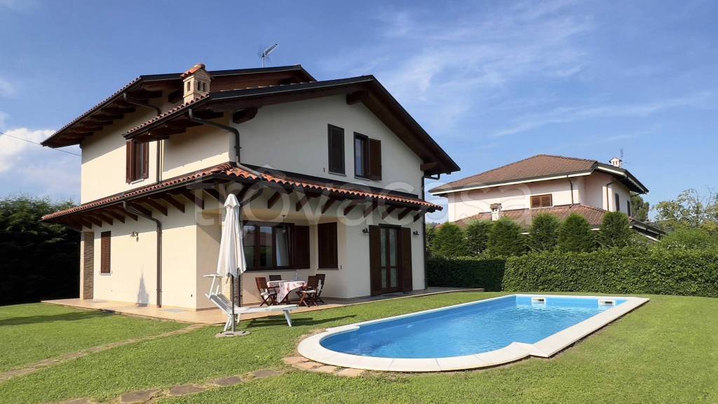 casa indipendente in vendita ad Agliè