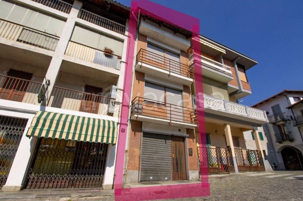 casa indipendente in vendita ad Agliè