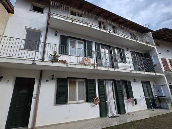 appartamento in vendita ad Agliè in zona Santa Maria