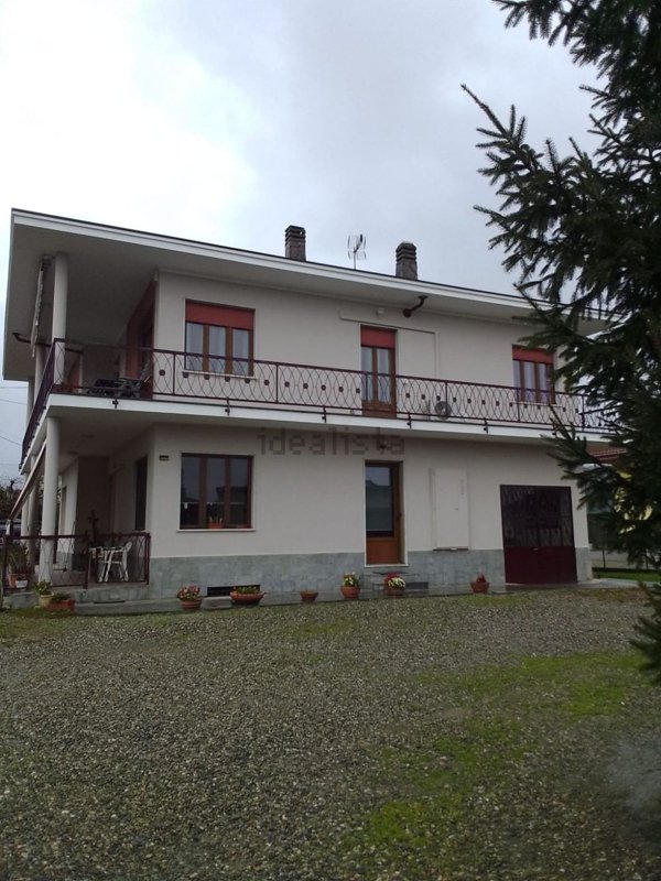 casa indipendente in vendita ad Agliè