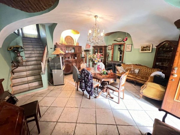 casa indipendente in vendita ad Agliè