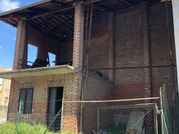 casa indipendente in vendita ad Agliè