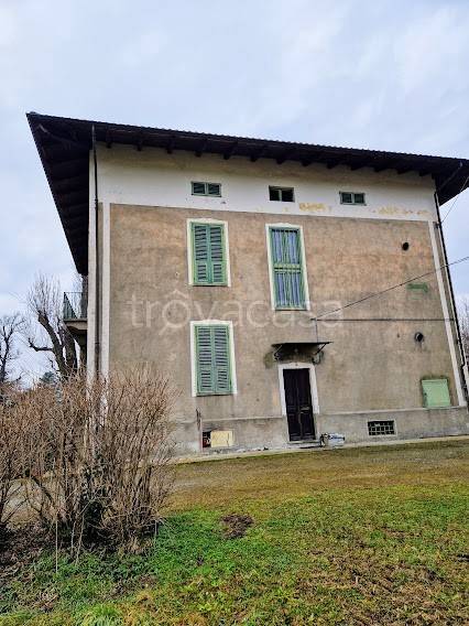 casa indipendente in vendita ad Agliè