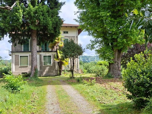 casa indipendente in vendita ad Agliè