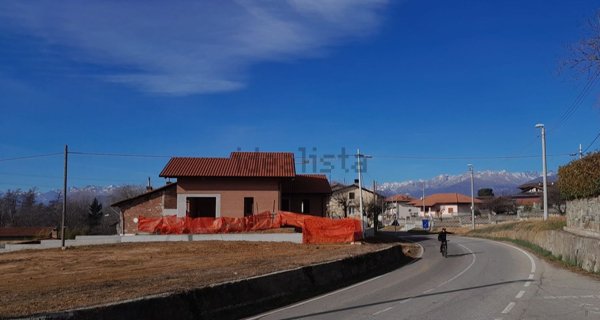 casa indipendente in vendita ad Agliè