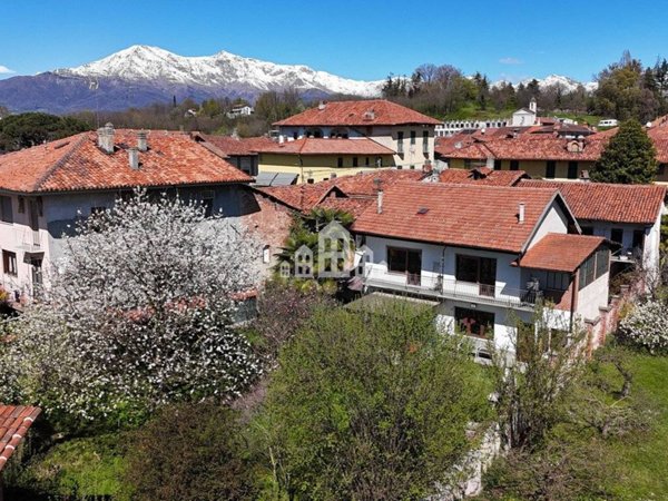 casa indipendente in vendita ad Agliè
