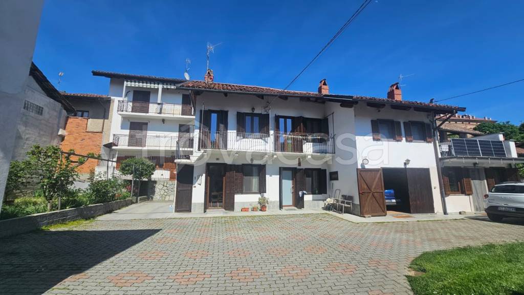 casa indipendente in vendita ad Agliè