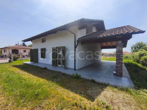 casa indipendente in vendita ad Agliè in zona San Grato