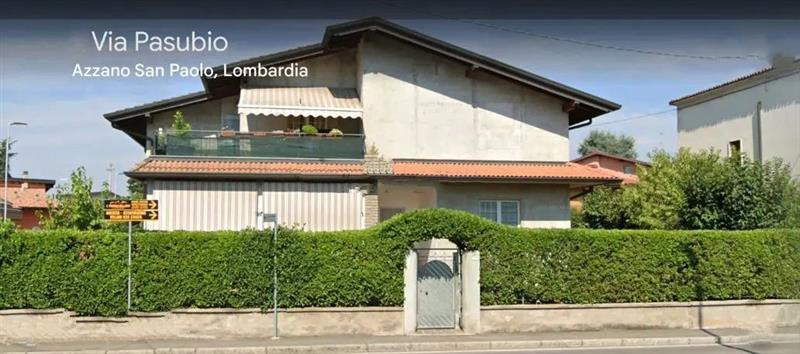 casa indipendente in vendita ad Azzano San Paolo