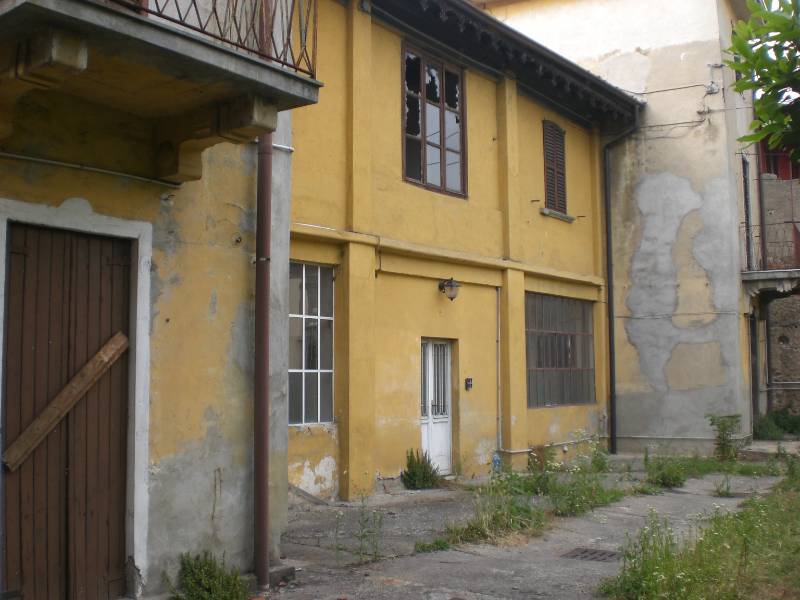 intera palazzina in vendita ad Azzano San Paolo