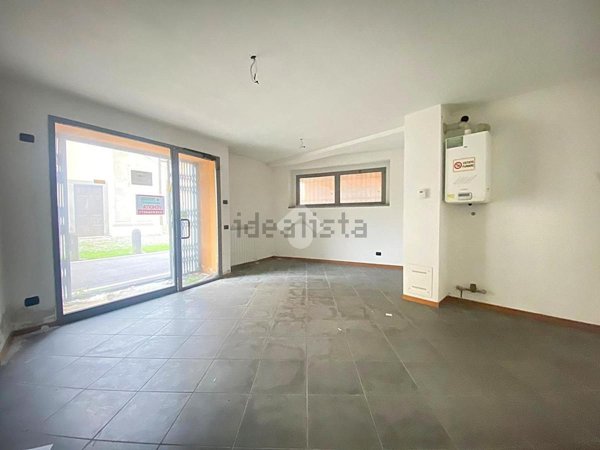 casa semindipendente in vendita ad Azzano San Paolo