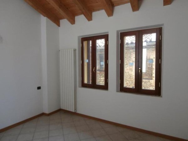 appartamento in vendita ad Azzano San Paolo