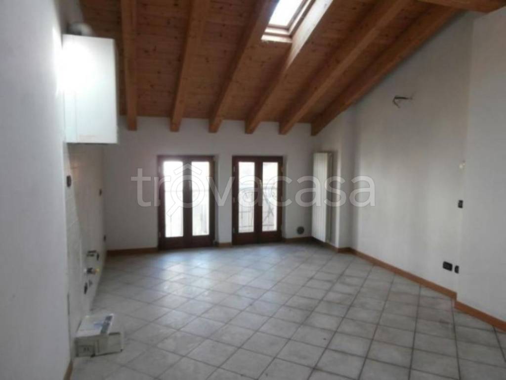 appartamento in vendita ad Azzano San Paolo