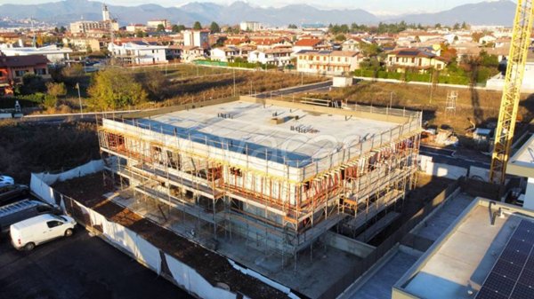 appartamento in vendita ad Azzano San Paolo