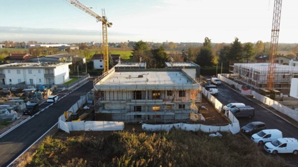 appartamento in vendita ad Azzano San Paolo