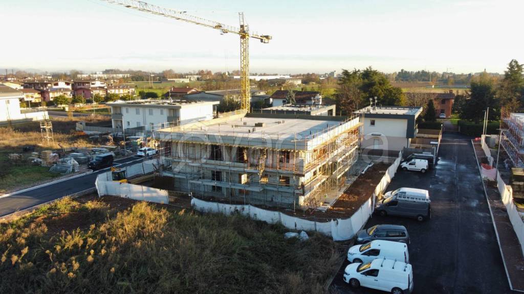 appartamento in vendita ad Azzano San Paolo