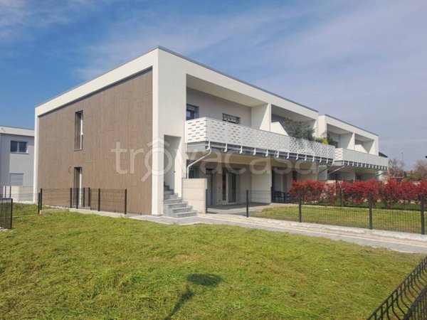 appartamento in vendita ad Azzano San Paolo