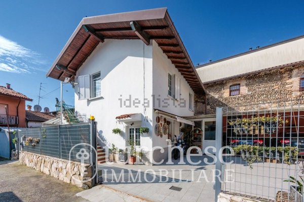 appartamento in vendita ad Azzano San Paolo