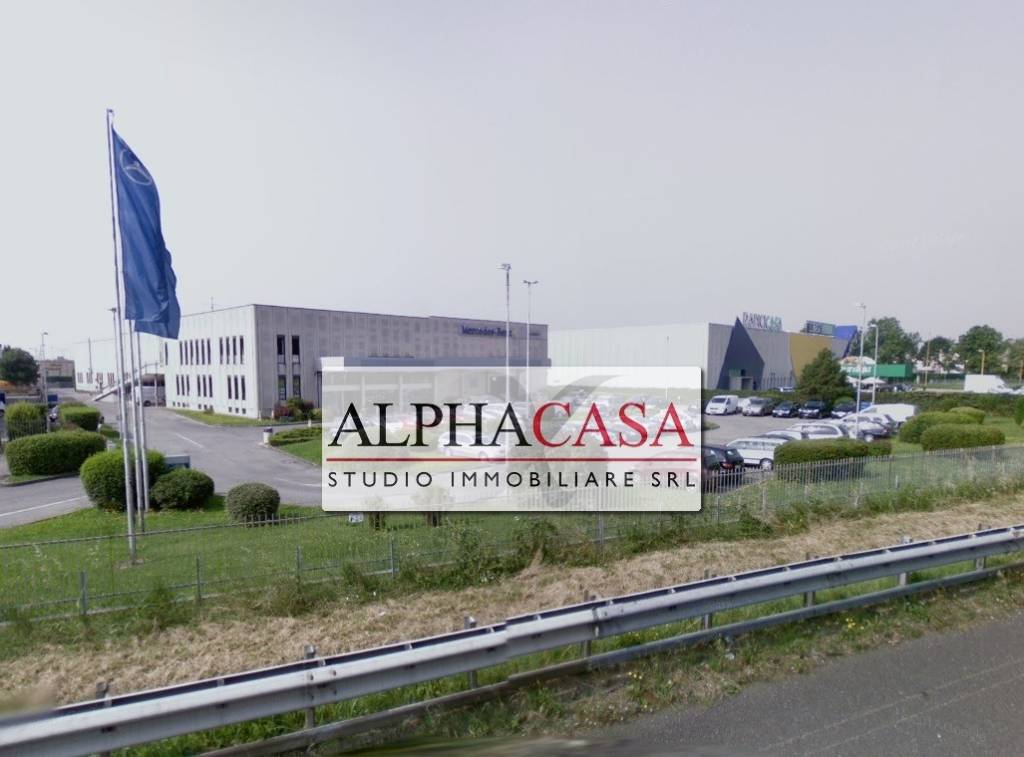 terreno edificabile in vendita ad Azzano San Paolo