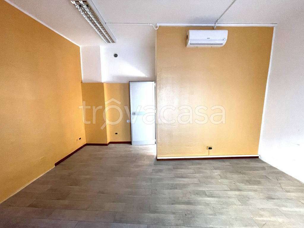 monolocale in vendita ad Azzano San Paolo