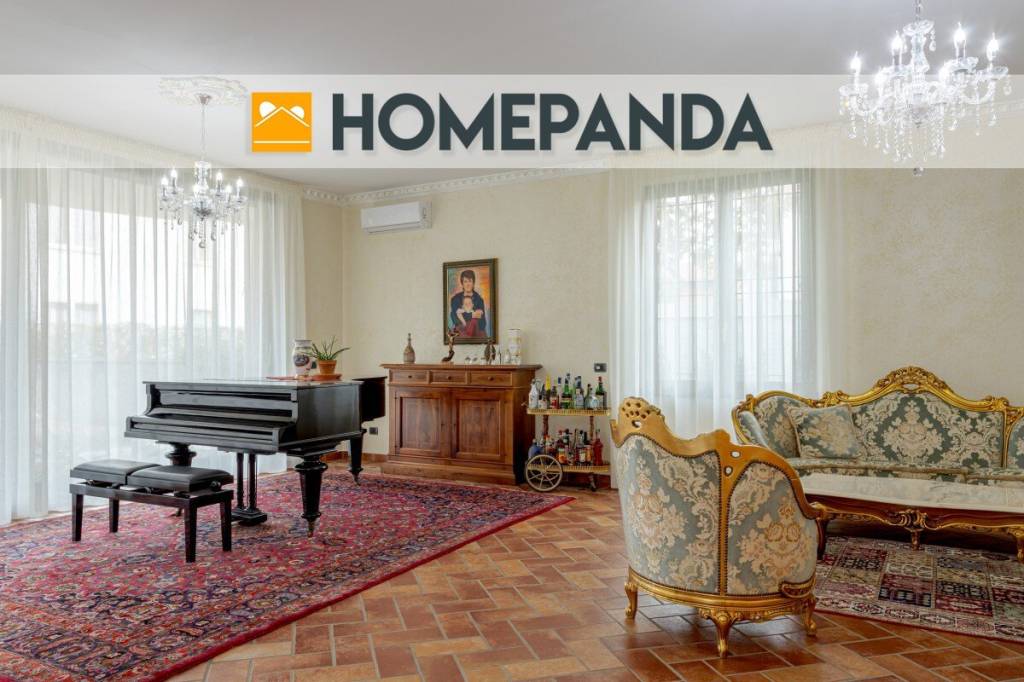 casa indipendente in vendita ad Azzano San Paolo