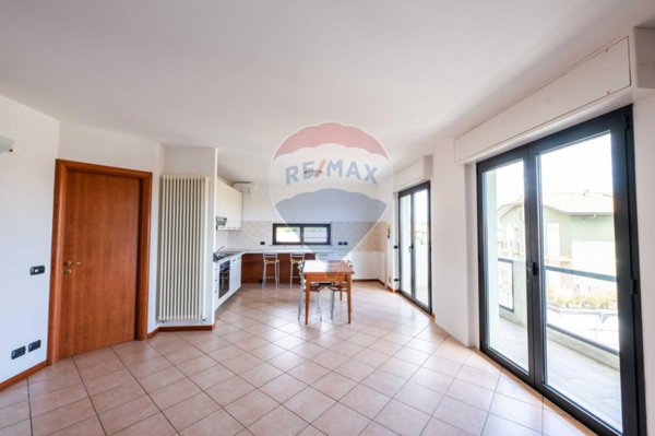 appartamento in vendita ad Azzano San Paolo