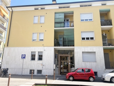 appartamento in vendita ad Azzano San Paolo