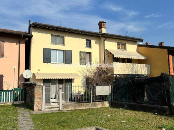 appartamento in vendita ad Azzano San Paolo