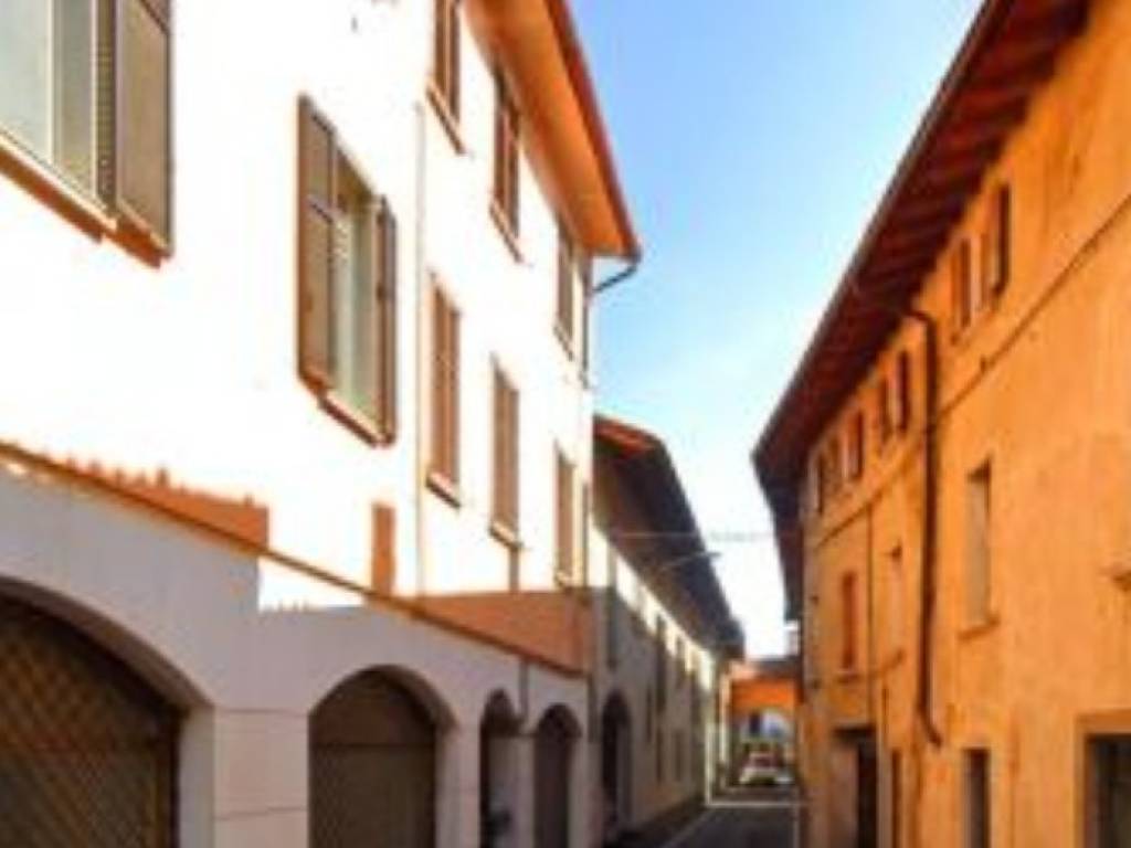 appartamento in vendita ad Azzano San Paolo