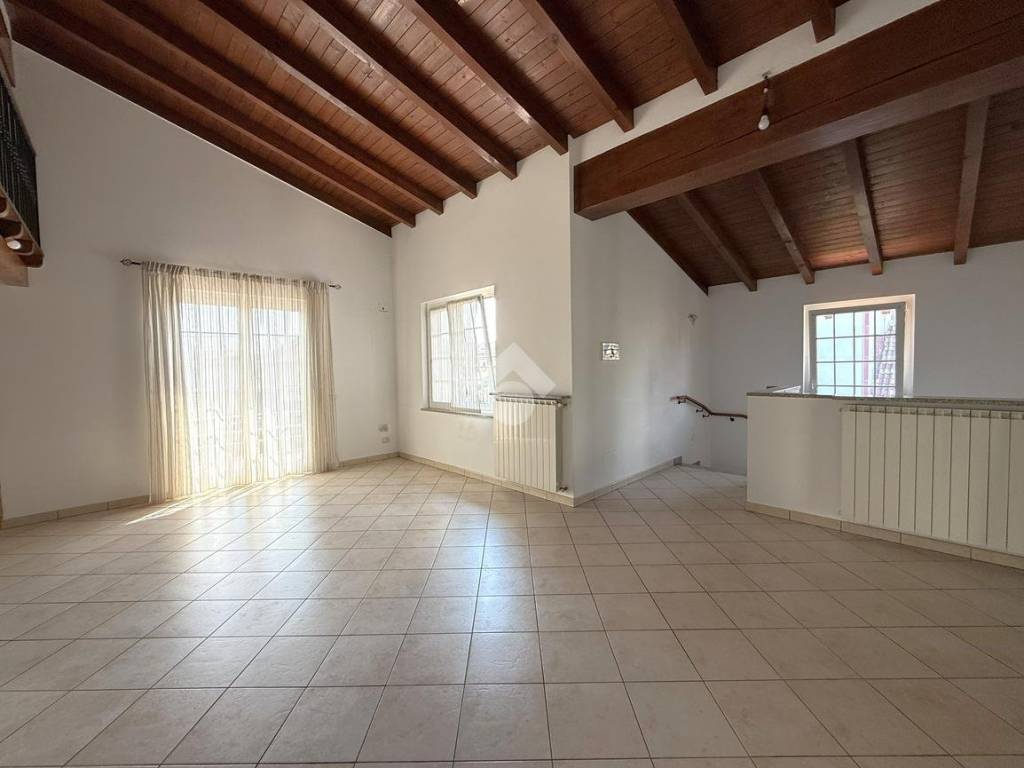 appartamento in vendita ad Azzano San Paolo