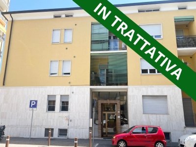 appartamento in vendita ad Azzano San Paolo