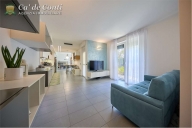 casa semindipendente in vendita ad Azzano San Paolo