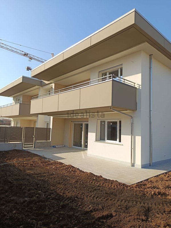 appartamento in vendita ad Azzano San Paolo