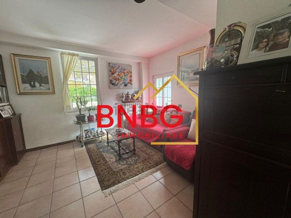 casa indipendente in vendita ad Azzano San Paolo